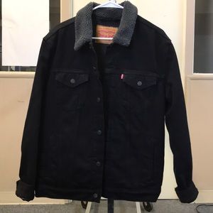 Levi’s Denim Sherpa Trucker Sz L